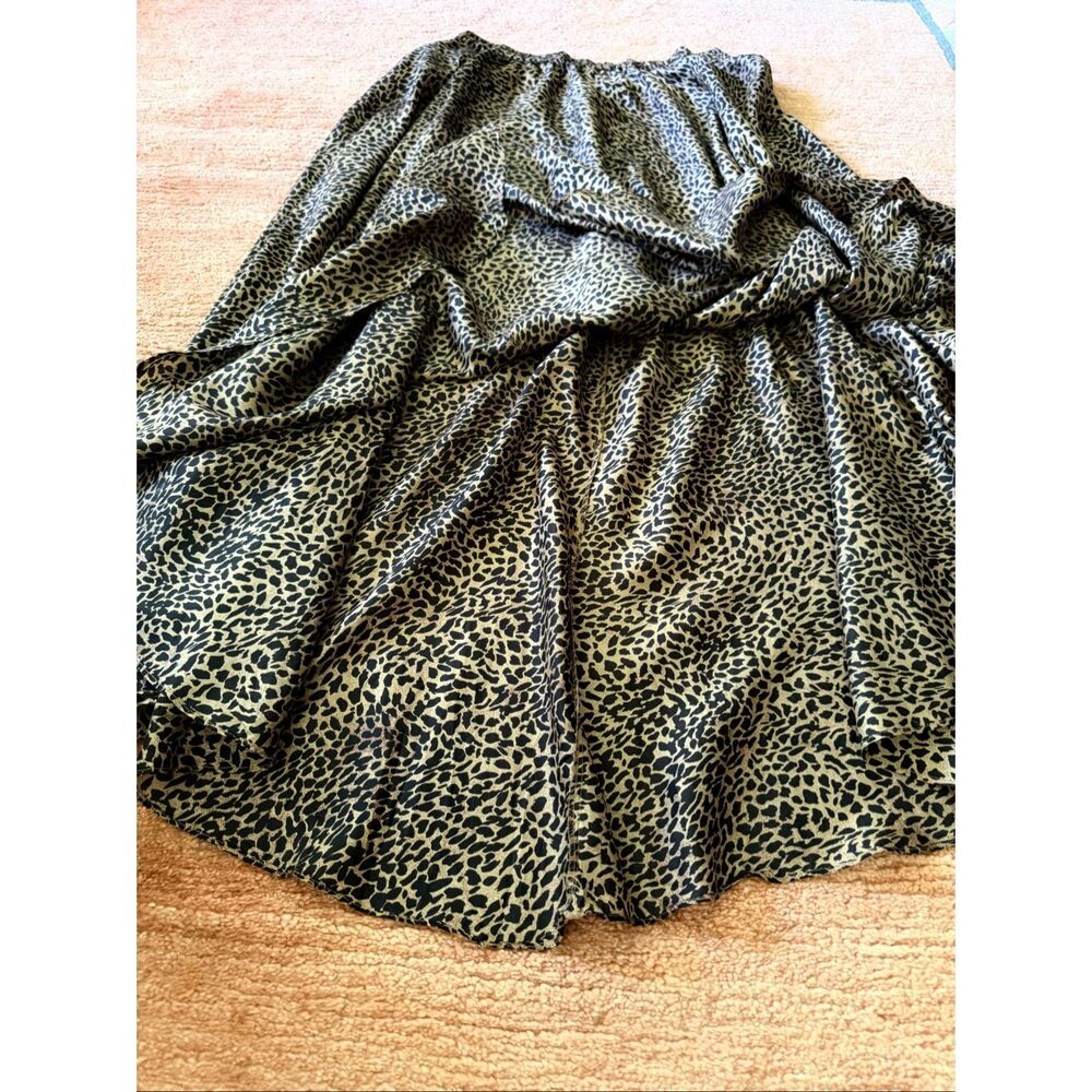 J.R.T. Newport News 100% Silk Leopard Print Maxi Skirt Size L - Picture 5 of 8